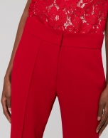 Red straight pants with rib in front