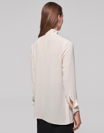 Ivory shirt with Mao collar and slit