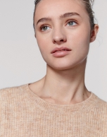 Hazel sweater with round neck