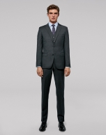 Fake plain grey slim fit suit