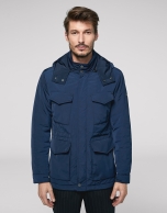 Parka técnica azul marino