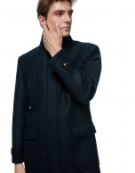 Navy blue coat with detachable dickey