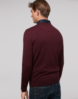 Burgundy wool sweater with V neck