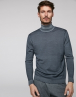 Gray turtle neck sweater