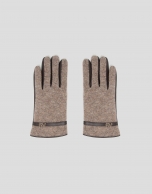 Beige leather and knit gloves with strap