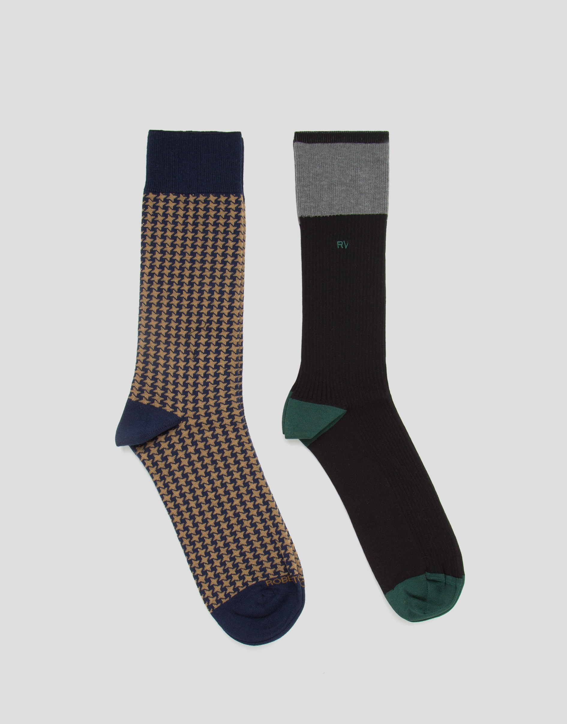 Pack of houndstooth and color block socks