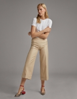 Vanilla wide-leg pants with high waist