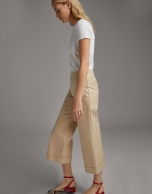 Vanilla wide-leg pants with high waist