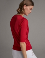 Red fine knit jacket with elbow-length sleeves