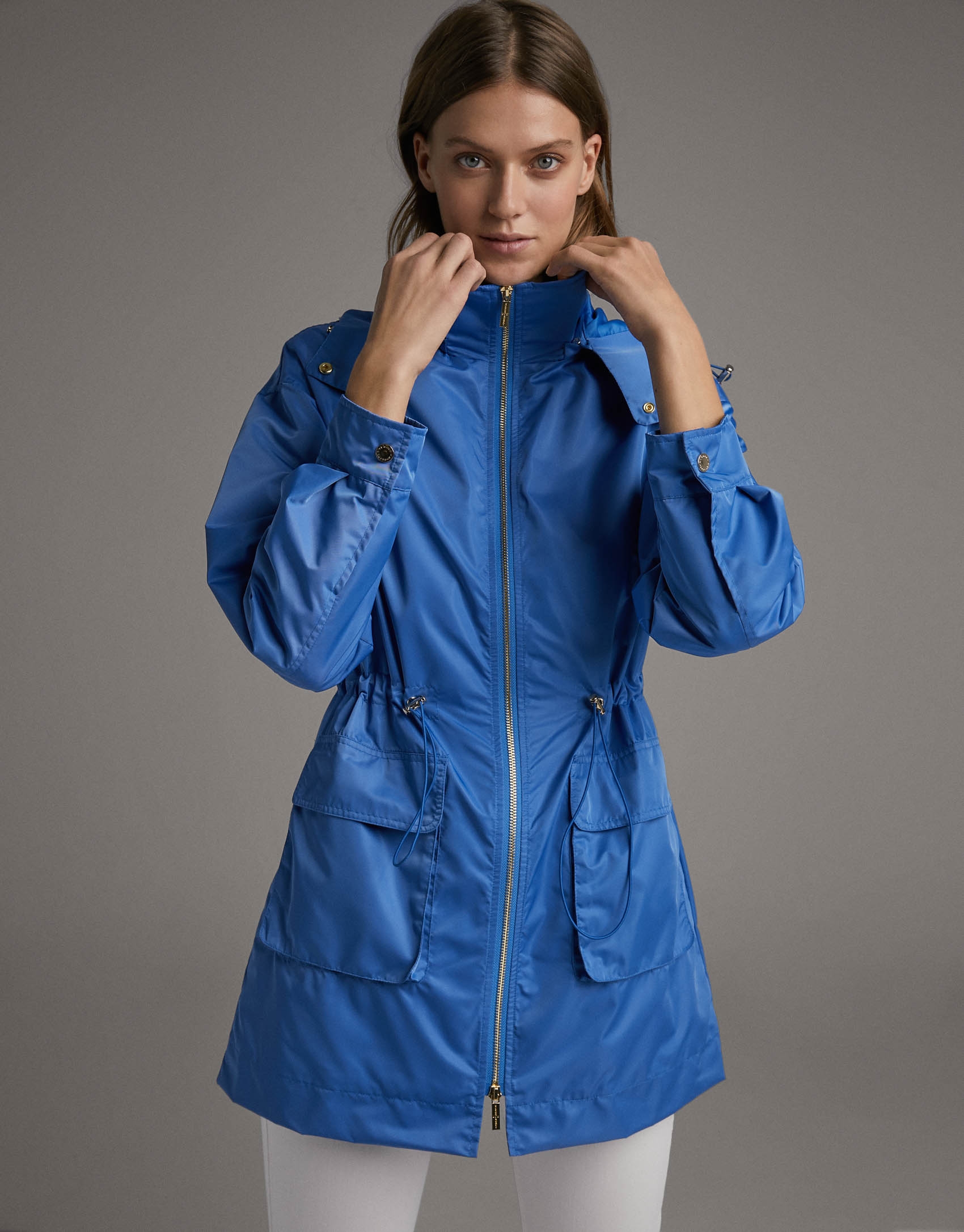 Light fabric blue parka with detachable hood