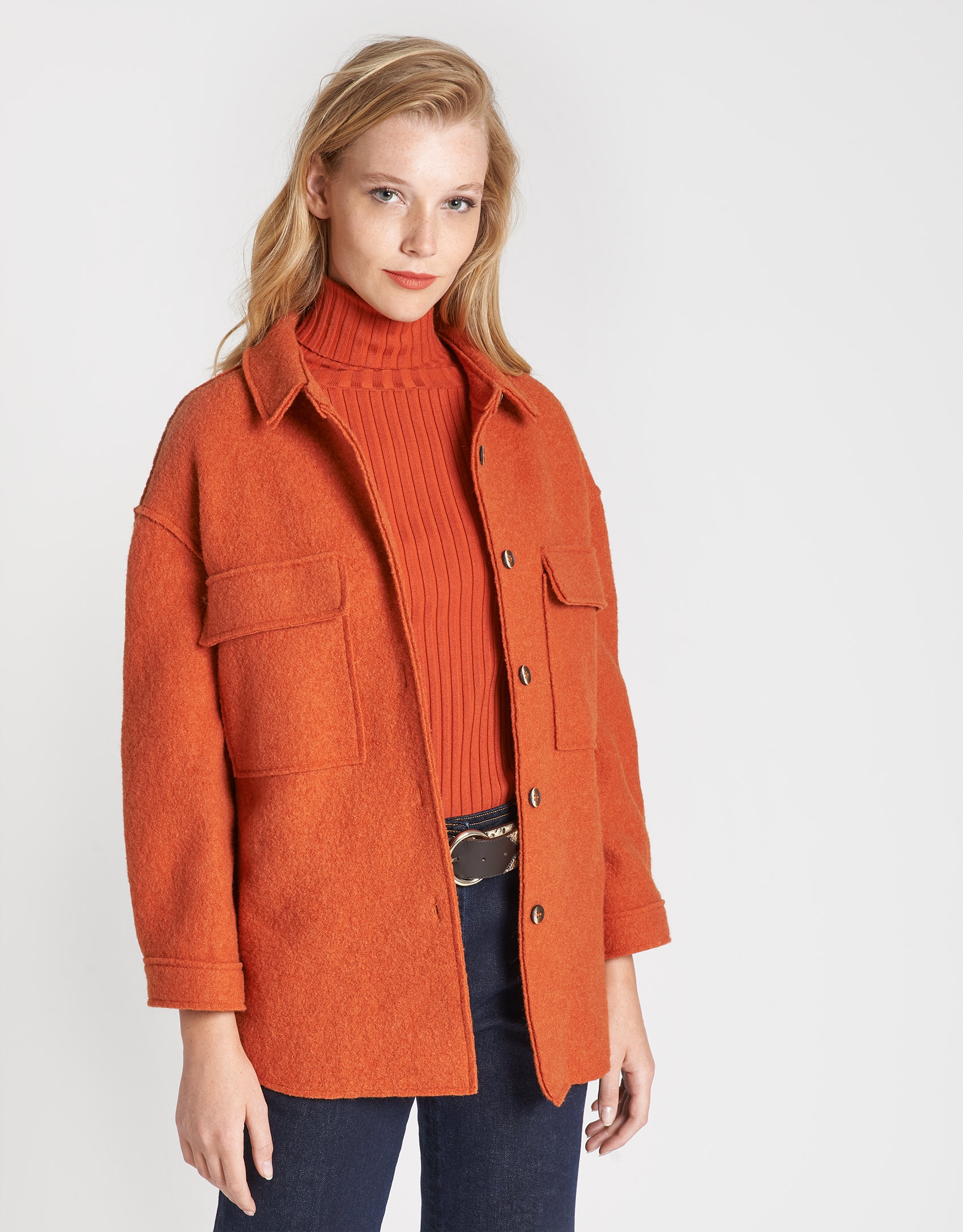 Brick red wool shacket - OI20 - % - SS2021 | Roberto Verino