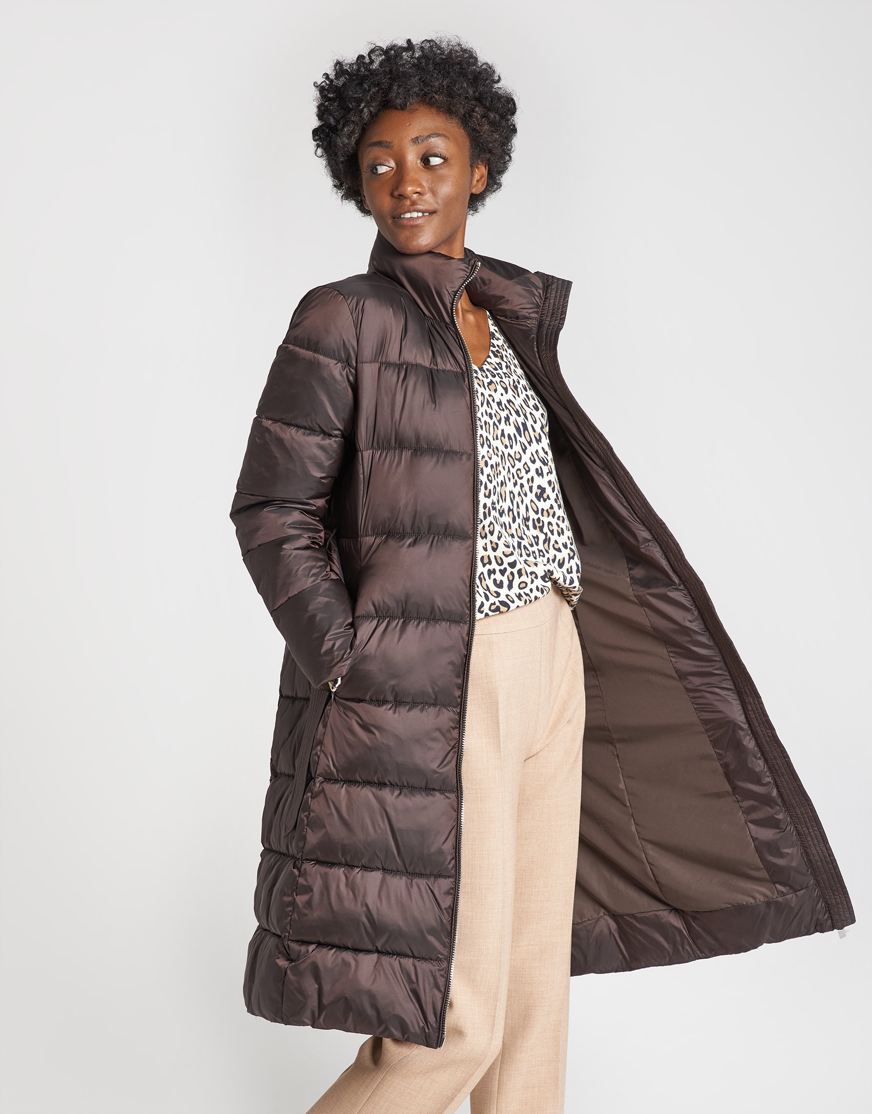 Brown long quilted coat - Woman - AW2020 | Roberto Verino