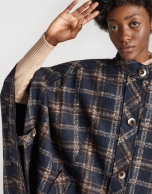 Blue checked cloth cape coat