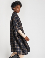 Blue checked cloth cape coat