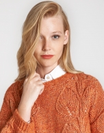 Red brick openwork sweater