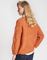 Red brick openwork sweater