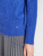 Deep blue sweater with Juliette sleeves