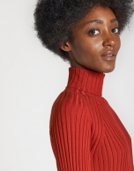 Red sweater with ribbing