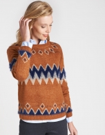 Dark brick sweater with alpine design 