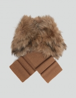 Beige wool and fox fur scarf