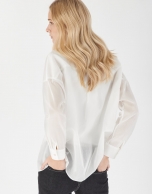 Camisa oversize bolsillos blanca