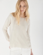 Sand-colored sweater with French sleeves