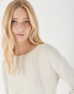 Sand-colored sweater with French sleeves