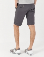 Dyed gray cotton bermudas