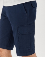 Navy blue cargo bermuda pants