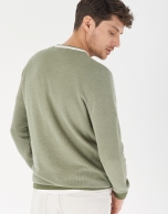 Khaki sweater with white contrasting collar