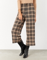 Brown checked cropped pants