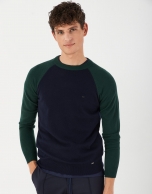 Navy blue and green two-color sweater