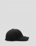 Black nylon baseball cap with RV logo