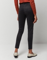 Navy blue and burgundy checked print leggings