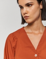 Blusa escote pico algodón naranja