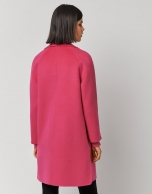 Three-quarter fuchsia double-faced wool coat