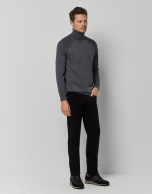 Gray melange wool sweater with a turtleneck collar