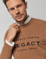 Camel wool sweater with contrasting embroidery