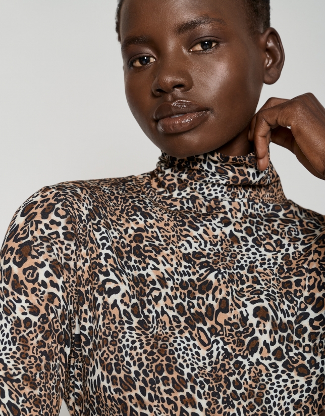 Brown cowl neck coupe knit top with animal print