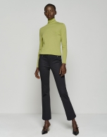 Green cowl neck coupe knit top