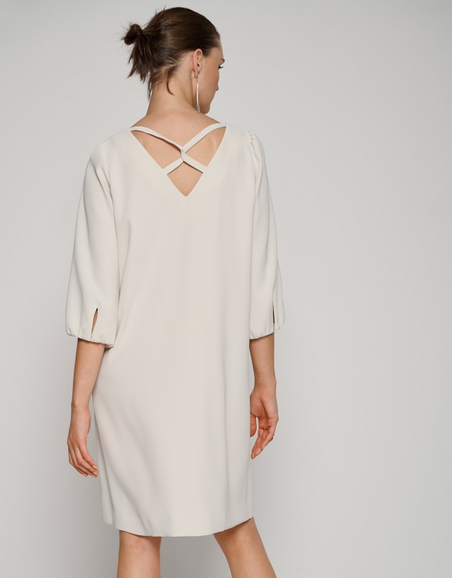 Ecru crepe dress with puffed long sleeves 