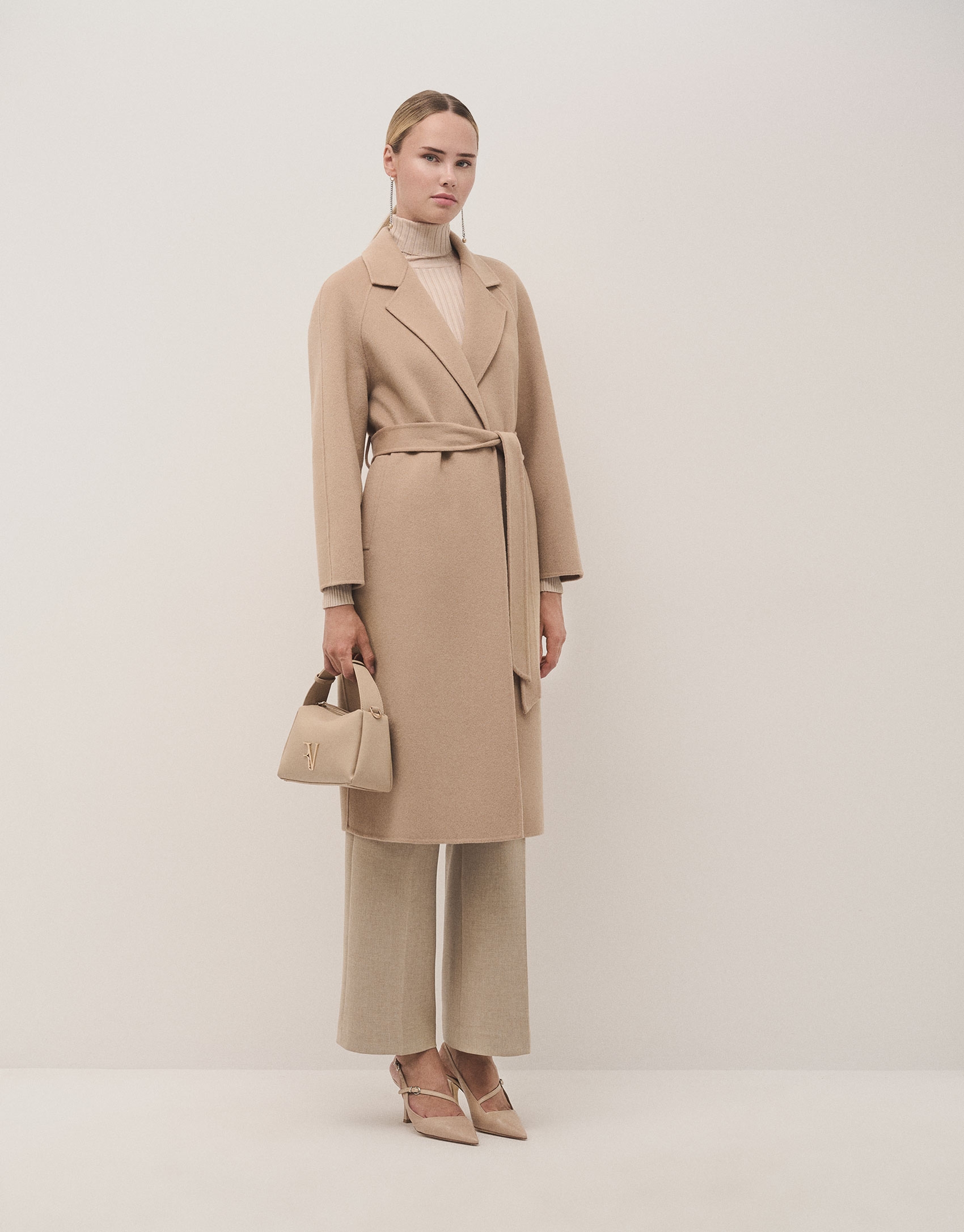 Long camel double-faced cloth coat