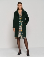 Long green double-faced cloth coat with side slits 