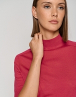 Fucshia fine wool sweater with three quarter sleeves