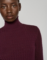 Maroon ribbed herringbone sweater