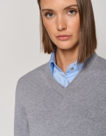 Gray silk and wool sweater with V-neck