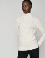 Ecru sweater with cable stitching and ribbing