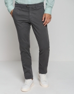 Dark grey dyed fine twill chinos