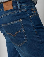 Pantalón denim hombre regular azul medio