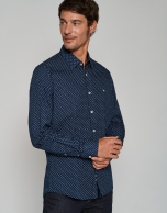 Regular navy white print sport shirt